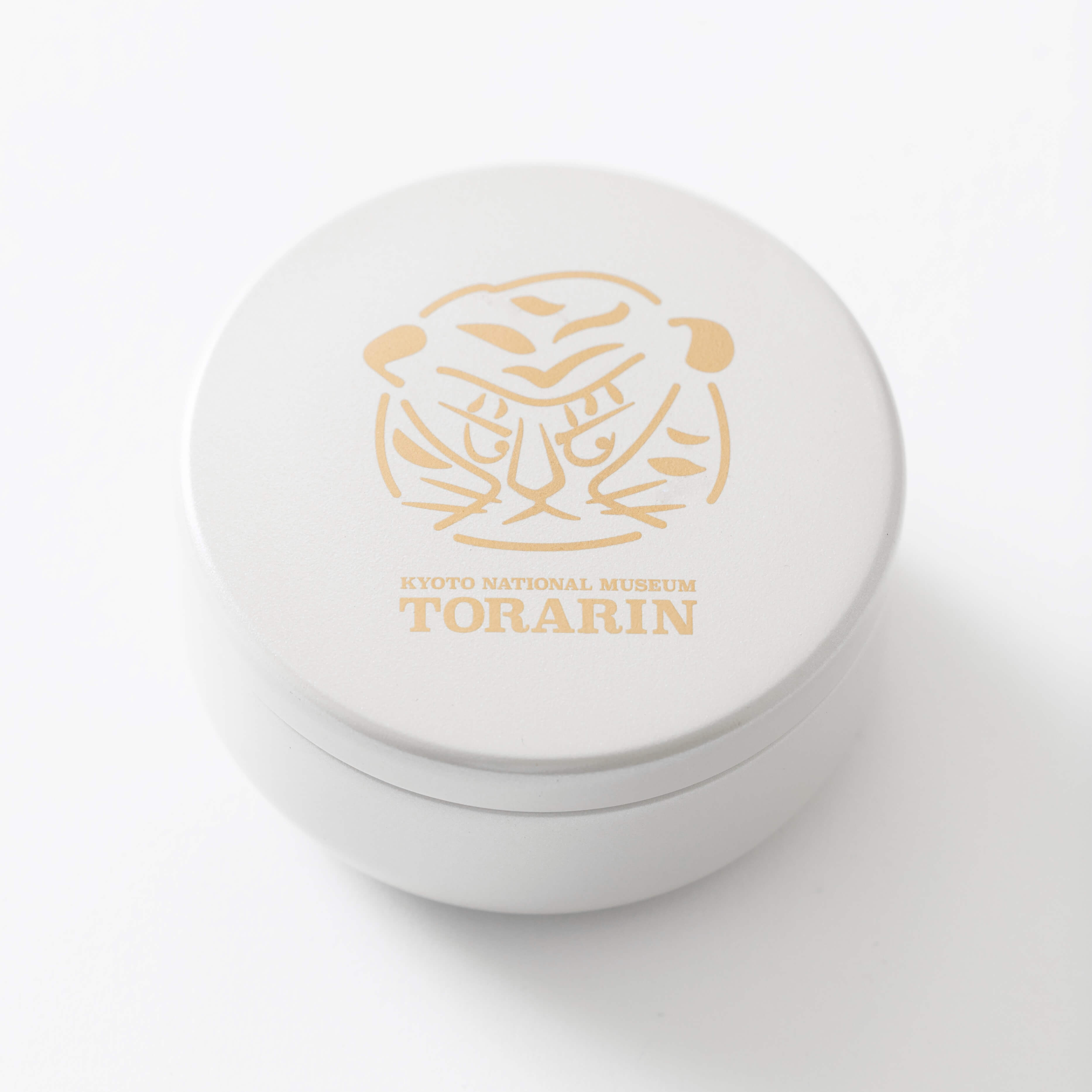 トラりん小物入れ